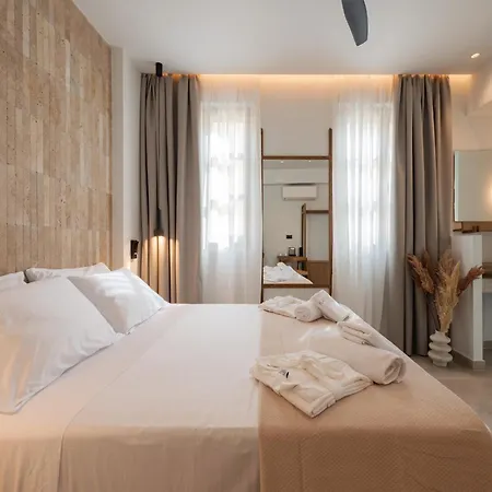 Karavel - Old Town شقة فندقية 4*