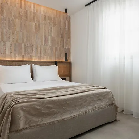 Karavel - Old Town Apart Otel