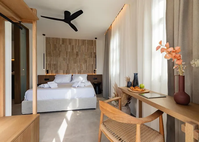 Apartmanhotel Karavel - Old Town
