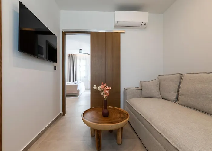 Apartmanhotel Karavel - Old Town