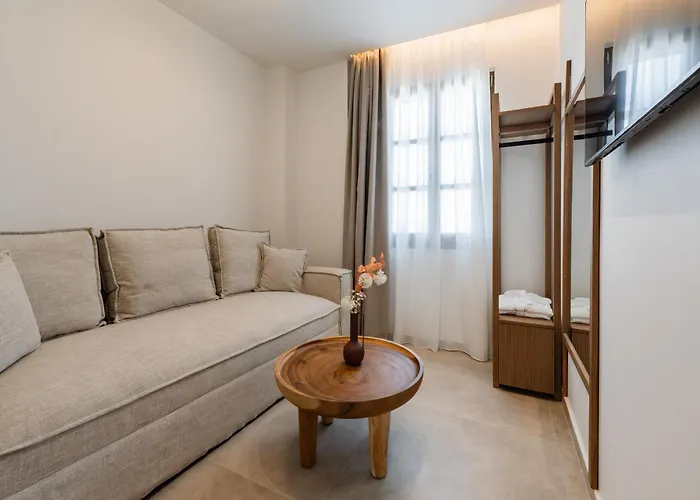 Karavel - Old Town Apartmanhotel Rhodes City