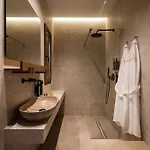 Apart Otel Karavel - Old Town